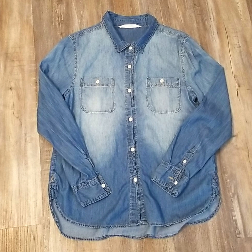 Vanilla Star Chambray Button Down - image 1